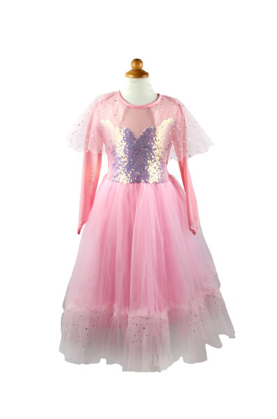 Elegant in Pink Dress7-8