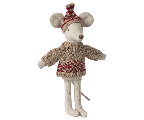 Knitted sweater and hat Mom